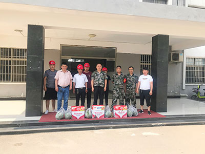 江蘇建工慰問